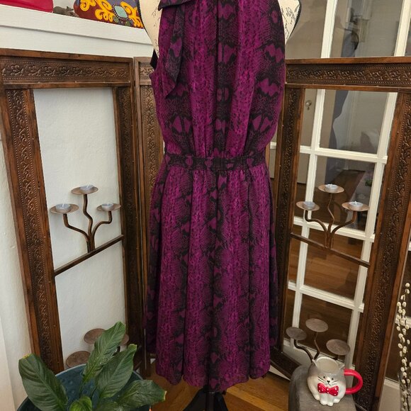 WHBM Sleeveless Pleated Halter Midi Dress, Sz 10 - Picture 7 of 15